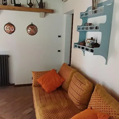 La Brigata Orange House